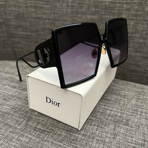 Christian Dior 30Montaigne 807/1I Sunglasses Women's Black/Grey Lens Square 58mm - Picture 1 of 15